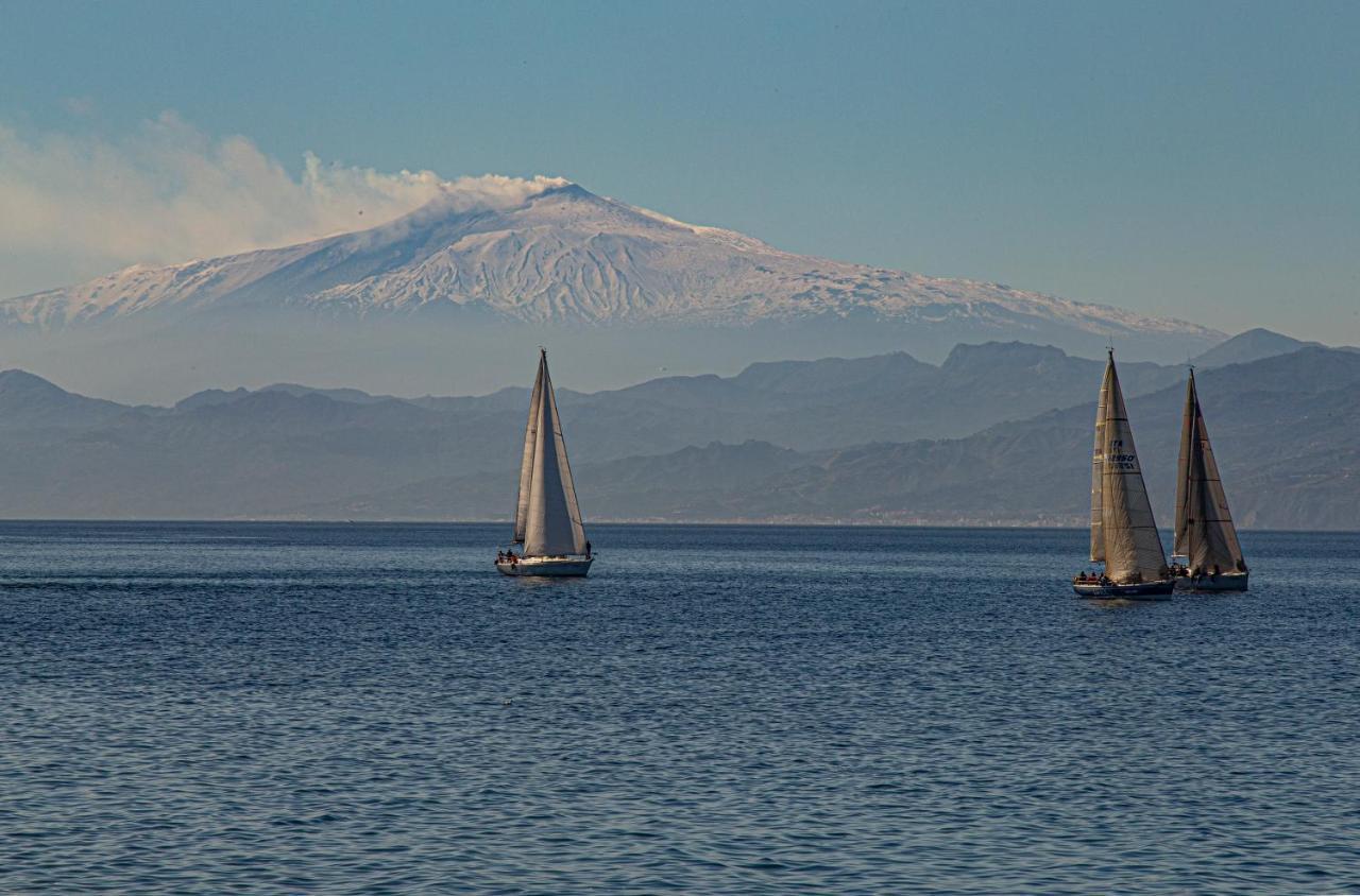 La Casa Di Nausicaa - Aurora Lejlighed Reggio di Calabria Eksteriør billede